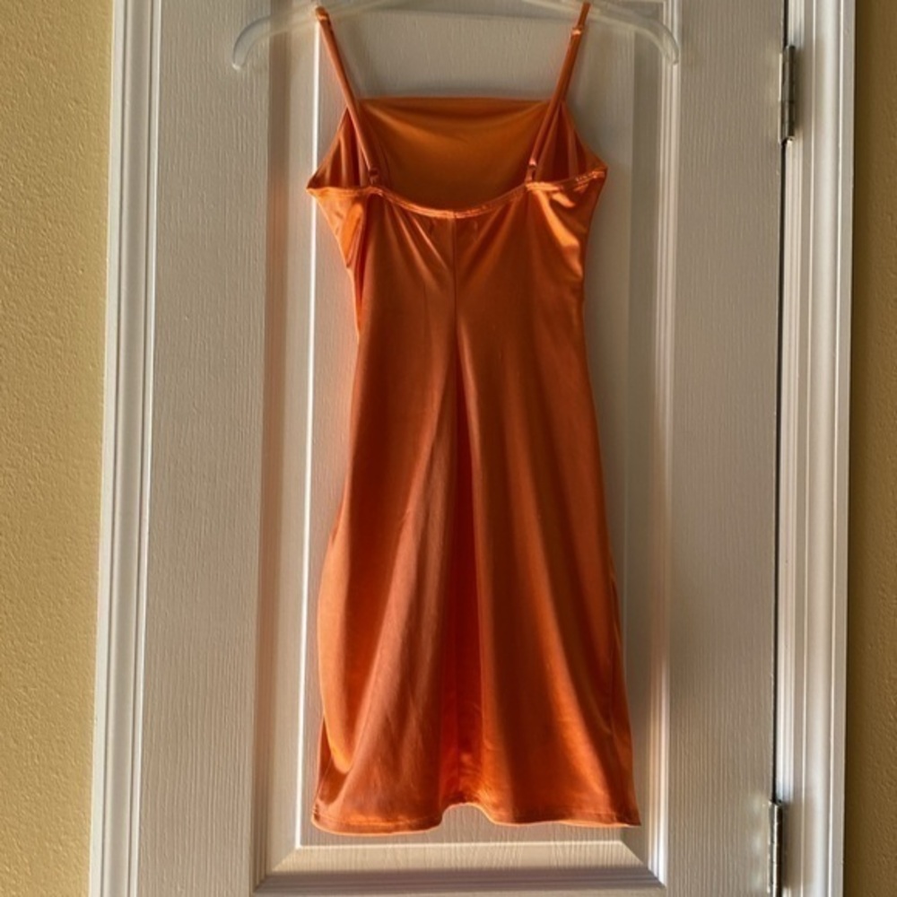 Honey and Rosie XS dress orange - Picture 2 of 4